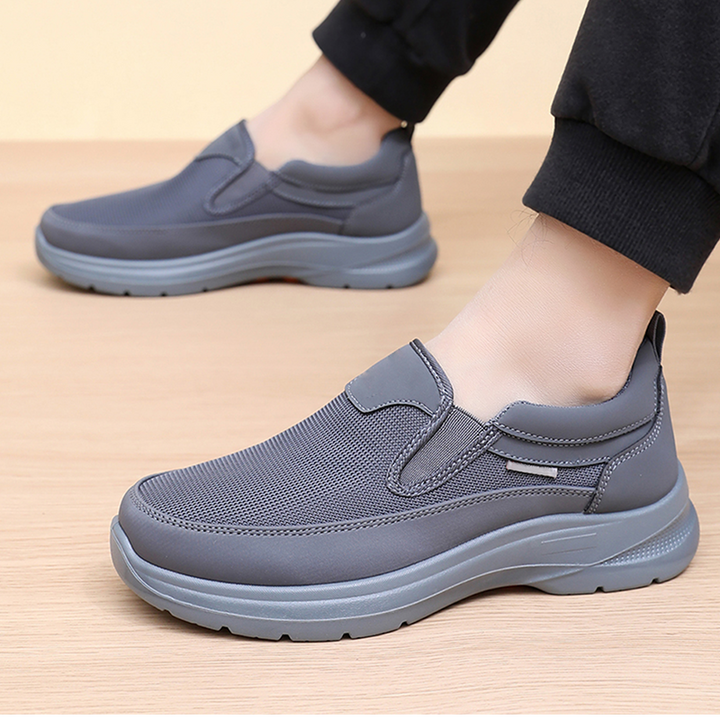 Carlos™ | Men´s Breathable Orthopedic Slip-on Shoes